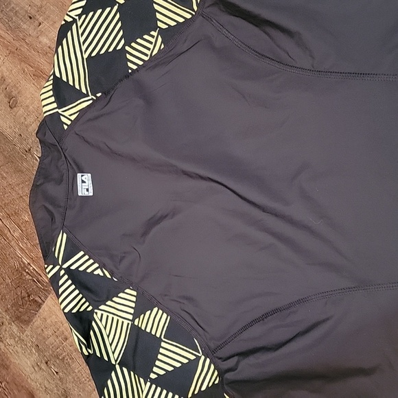 FILA Windbreaker Women's Size M Lightweight Zip Up - Picture 7 of 10